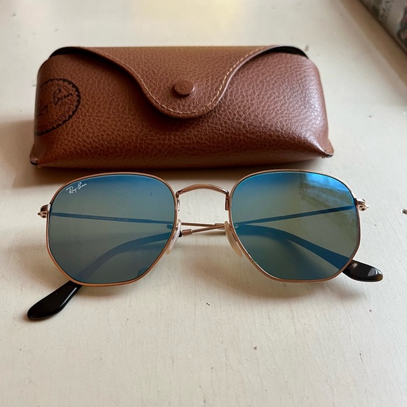 Ray Ban Sunglasses - Picture 2 of 4